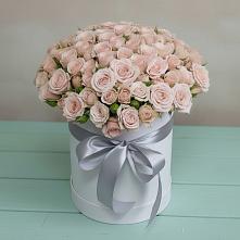 Цветочная композиция из Розы в шляпной коробке в Веселом Ставропольского края