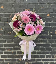 Букет цветов из:  Герберы и Хризантемы в Веселом Ставропольского края