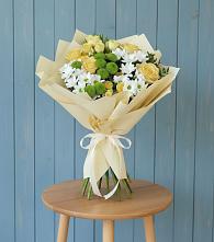 Букет цветов из:  Хризантемы и Розы в Веселом Ставропольского края