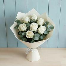 Букет Белые розы в Эвкалипте в Веселом Ставропольского края