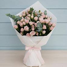 Букет цветов из:  Розы в Веселом Ставропольского края