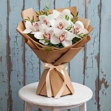 Букет цветов из:  Орхидеи и Розы в Веселом Ставропольского края