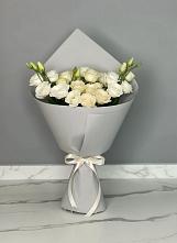 Букет цветов из:  Розы и Лизиантусы в Веселом Ставропольского края