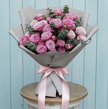 Букет цветов из:  Розы #REPLACE_PRED# Веселом Ставропольского края